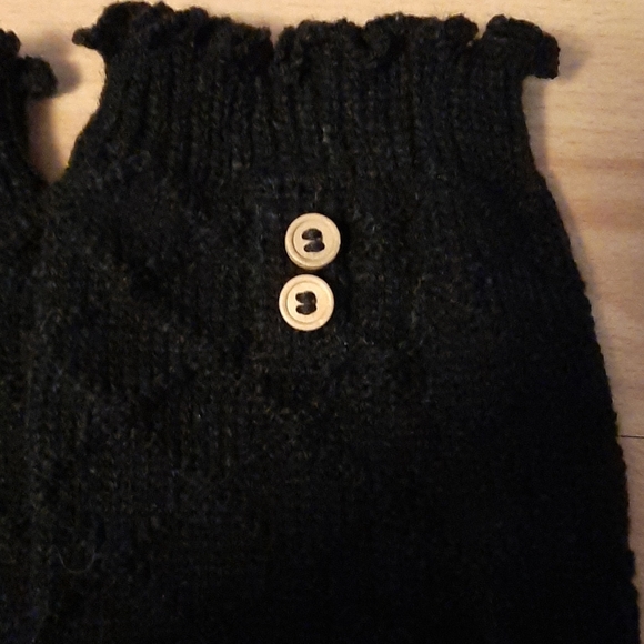 Black boot cuffs - Picture 2 of 2
